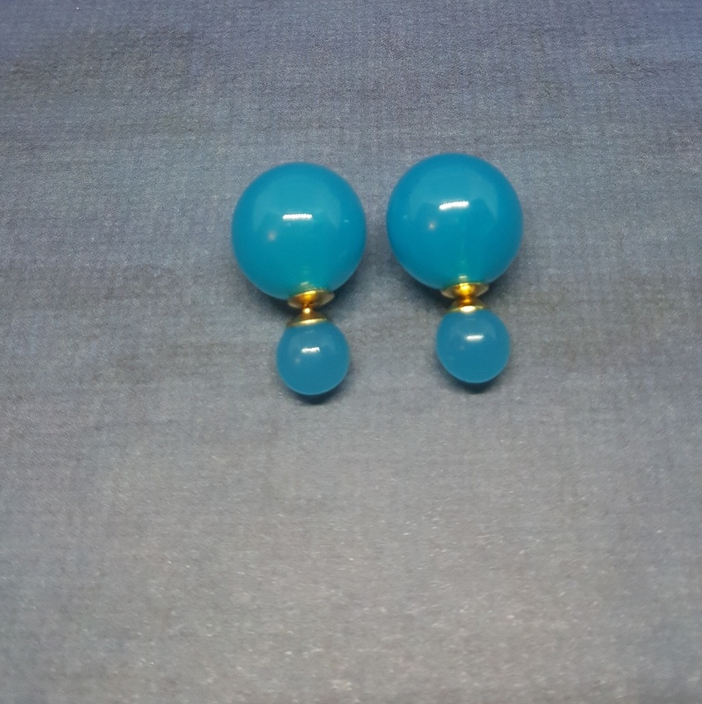 Stud Earrings